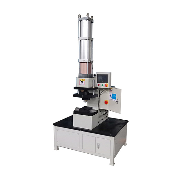 Clinching machine