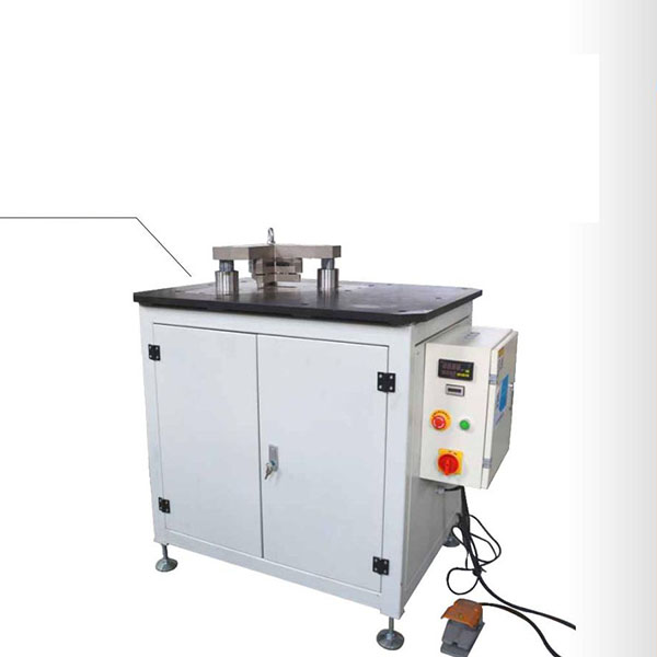 Clinching machine