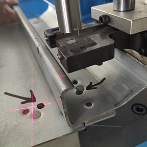 Self-piercing Riveting Machine For High-speed Door